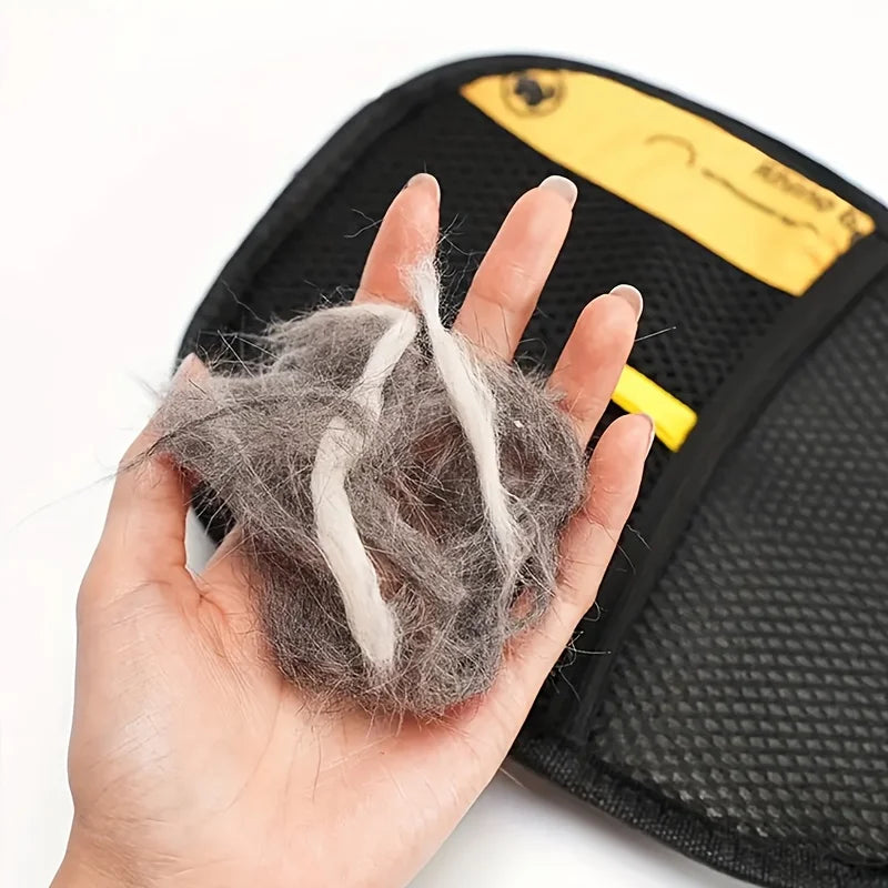 Gants, brosses et outils pour enlever les poils d'animaux