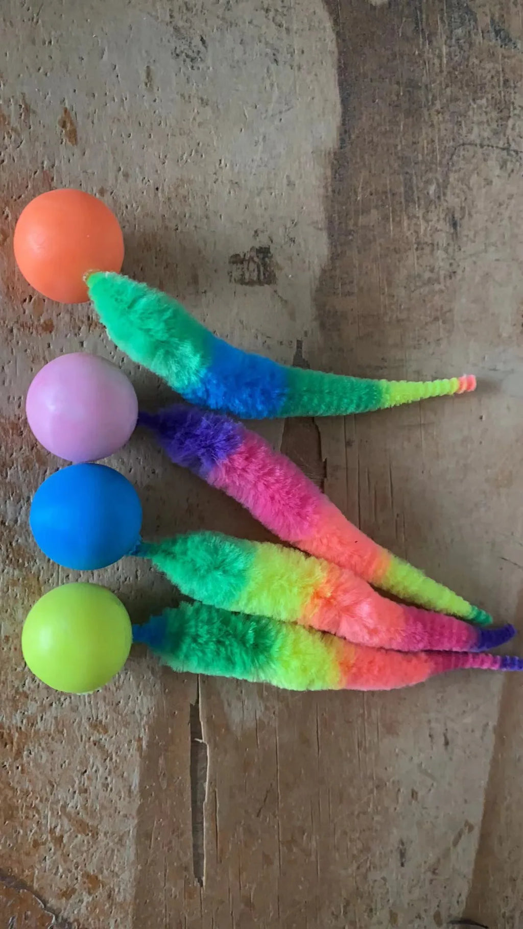 Balle rebondissante colorée
