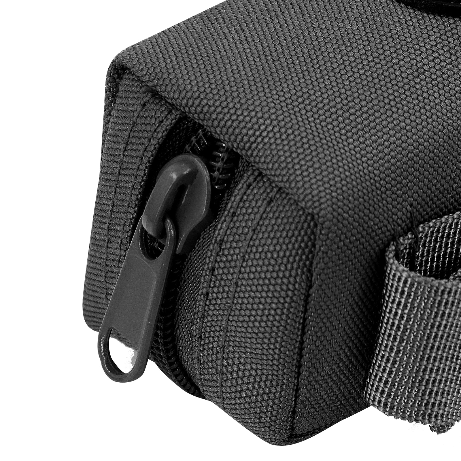 Distributeur de sacs à déjections canines