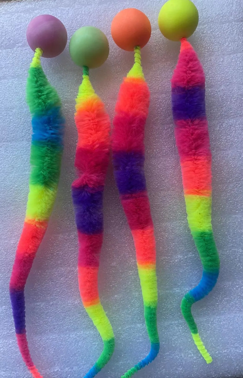 Balle rebondissante colorée